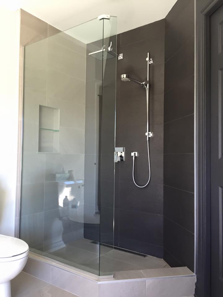 Systèmes de douche sur mesure